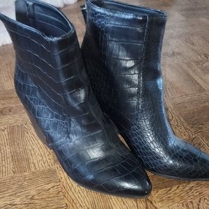 Dolce vita black boots